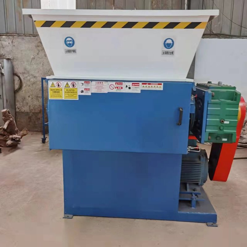 600 Single Shaft Plastic Shredder image 2