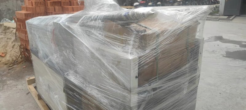 AX-DC600 Automatic Multifunctional Nonwoven Bag Making Machine image 5