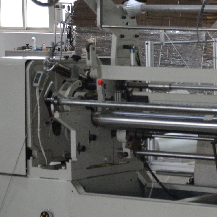 Computerized Multi Function Pleating Machine JT 216D image 4
