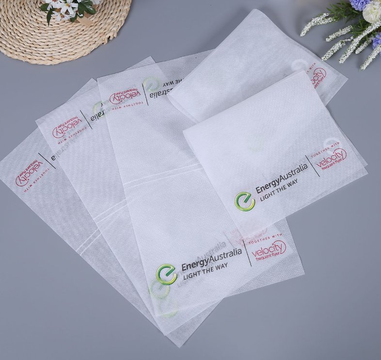 Disposable Nonwoven Headrest Cloth Making Machine image 3