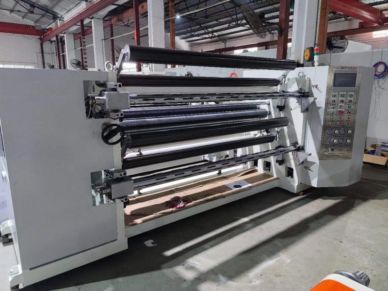 FQJ C Air Shaft Differential Slitter Rewinder image 2