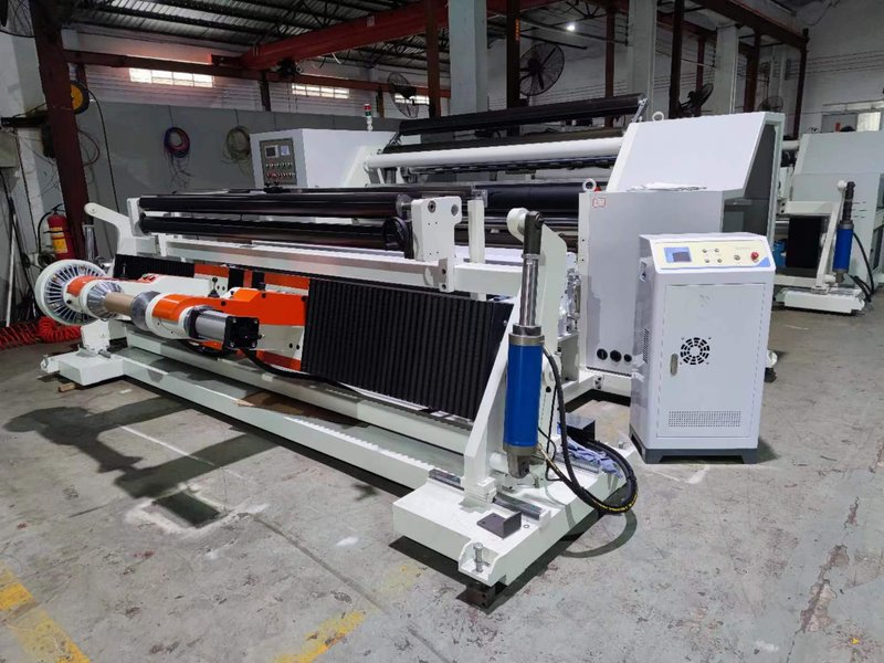 FQJ C Air Shaft Differential Slitter Rewinder image 5