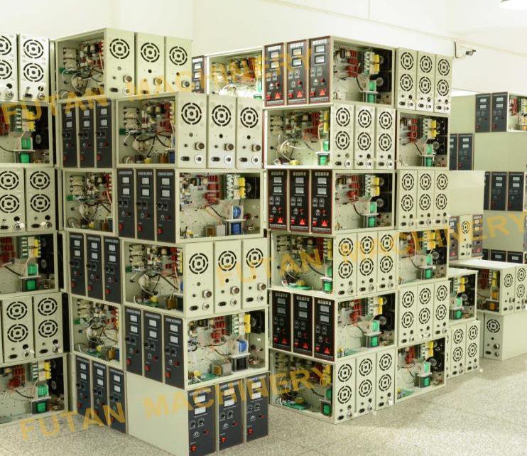 Nonwoven Bouffant Cap Machine image 5