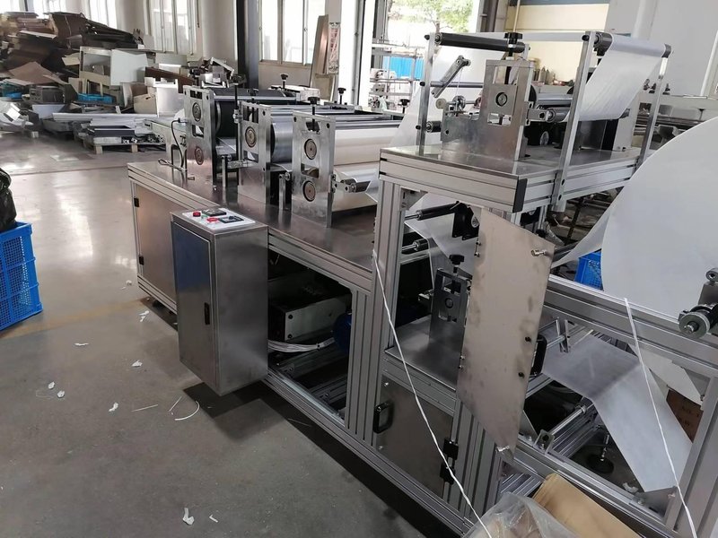 Nonwoven Shorts Making Machine image 2