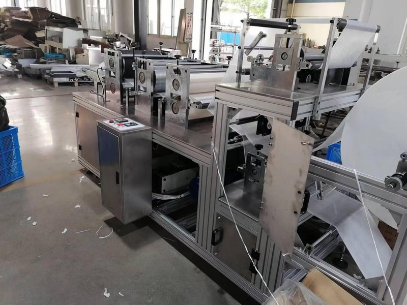 Nonwoven Spa Dress Making Machine image 4