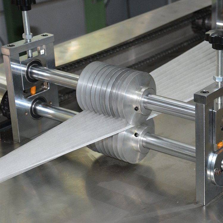 Nonwoven Strip Cap Making Machine image 7