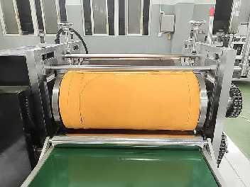 Protective Suit Folding and Packaging Machine image 3