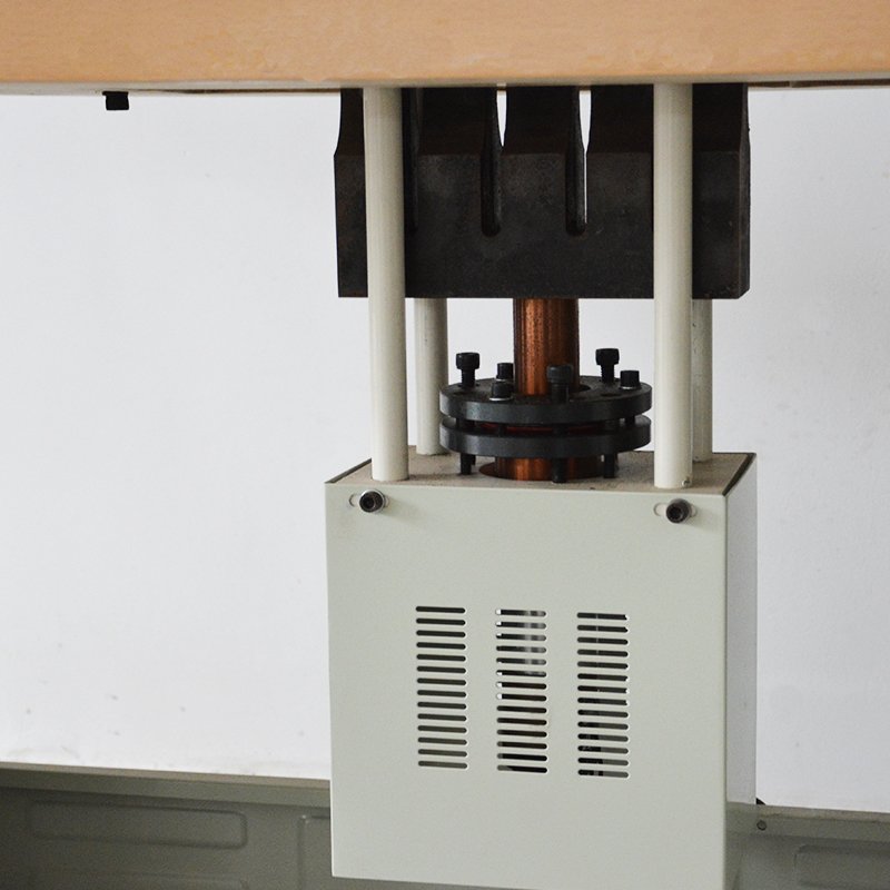 Ultrasonic-Double-Head-Spot-Taping-Machine-JT-200-Q