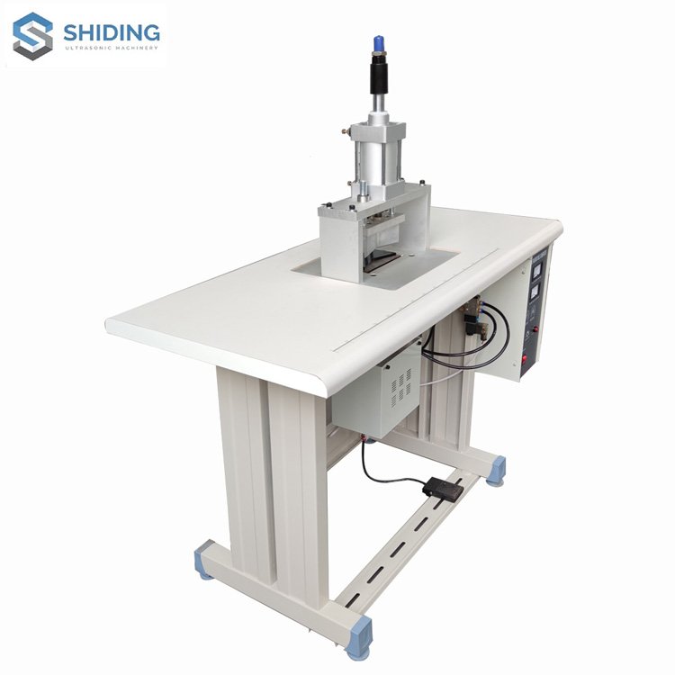 Ultrasonic KN95 Mask Edge Sealing Machine image 5