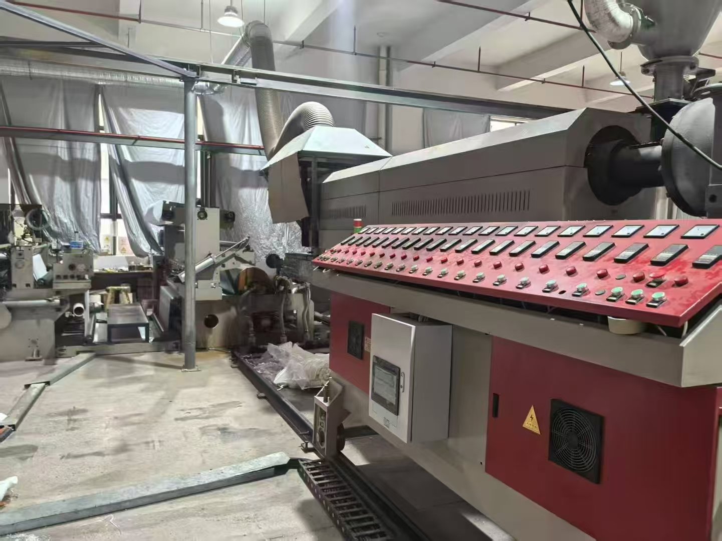 Used 1800mm T-Die Lamination Machine (Winrich Brand) image 3