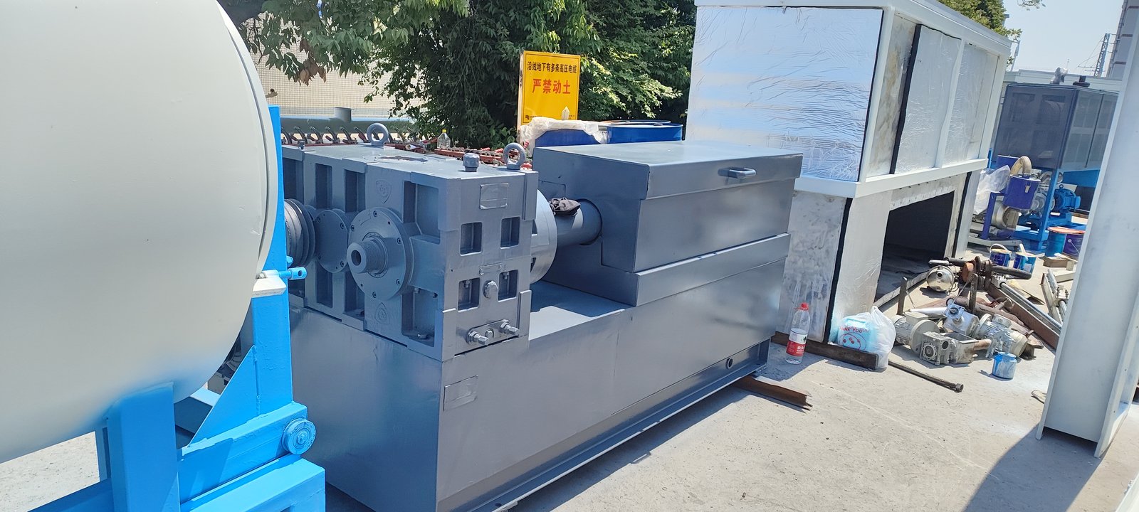 Used 3.2m Yanpeng PP Spunbond Nonwoven Production Line image 5