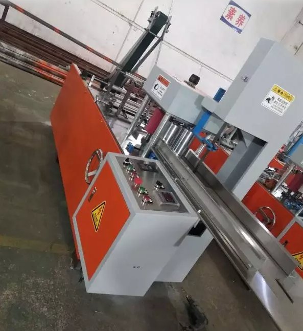 Wet Tissue Making Machine image 7