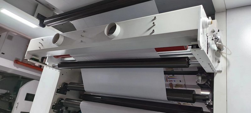 YTC61000 CI Flexo Printing Machine 6 Colors 1000mm image 8