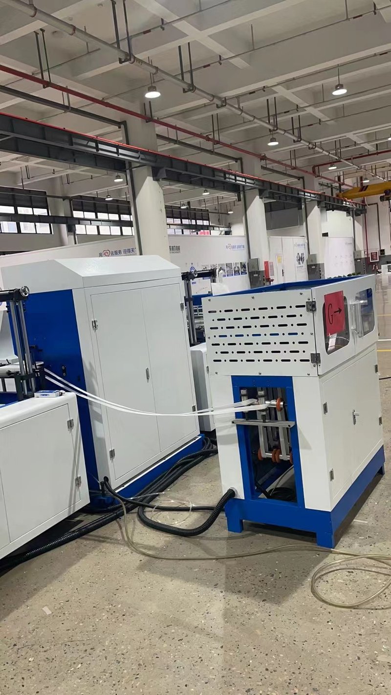 ZW-SC600 Nonwoven Side Gusset Handle Bag Making Machine